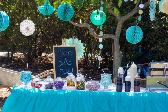 דוכן וופל בלגי על מקל